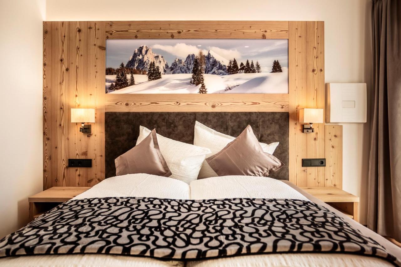 Luxury Chalet Plazola Selva di Val Gardena Exterior foto