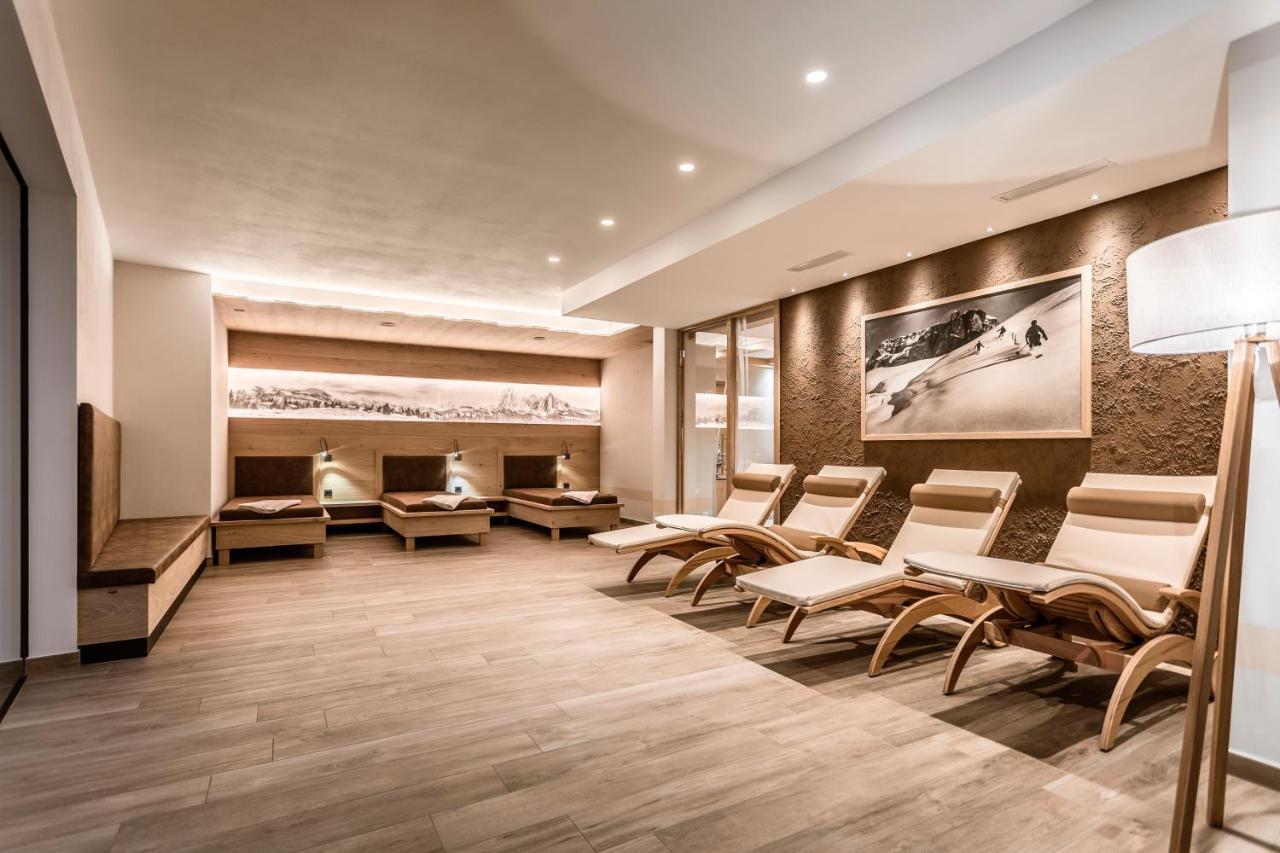 Luxury Chalet Plazola Selva di Val Gardena Exterior foto